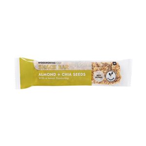 Almond and Chia Seeds With Lemon Snack Bar 45 g