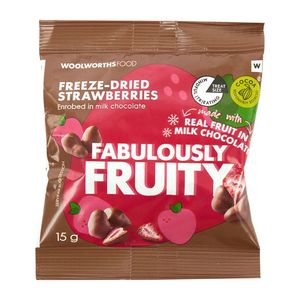 Fabulously Fruity Freeze Dried Strawberries Enrobed in Milk Chocolate 15 g
