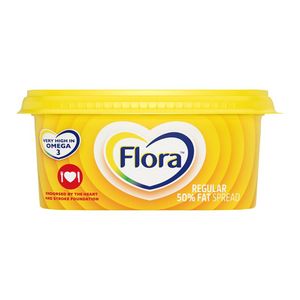 Flora Regular 50% Fat Spread 500 g