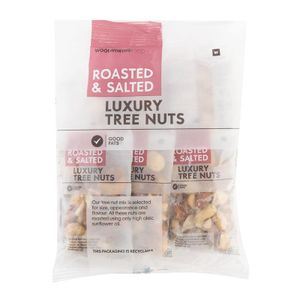 Roasted and Salted Luxury Tree Nuts 5 x 30 g