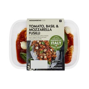 Tomato, Basil & Mozzarella Fusilli 300 g
