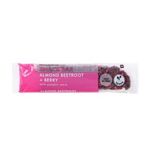 Almond Beetroot And Berry Snack Bar 45 g